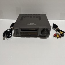 Sony c100 hi8 d'occasion  Expédié en Belgium