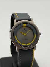 Relógio de titânio Bulova fabricado na Suíça, usado comprar usado  Enviando para Brazil
