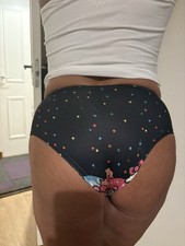 Hello kitty panties for sale  ARDGAY