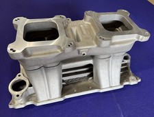 Coletor de admissão Edelbrock 7067 Chevy Street túnel ram bloco pequeno SBC 2X4 7110 comprar usado  Enviando para Brazil