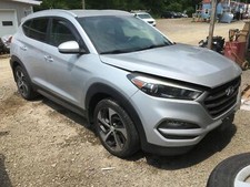 17 radiadores Hyundai HYUNDAI TUCSON 1,6L comprar usado 17 radiadores Hyundai HYUNDAI TUCSON 1,6L comprar usado  Enviando para Brazil