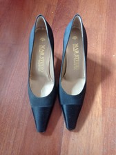 Scarpe decollete nere usato  Melegnano