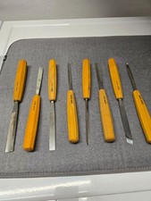 8 ferramentas de escultura em madeira fabricadas na Suíça em bom estado em estojo macio, usado comprar usado 8 ferramentas de escultura em madeira fabricadas na Suíça em bom estado em estojo macio, usado comprar usado  Enviando para Brazil