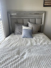 Queen bed lola for sale  Wellington