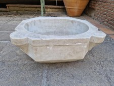 Antica vasca acquasantiera usato  Fisciano