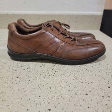 Ecco women brown for sale  Everett