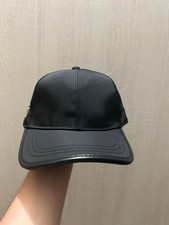 Cappello prada unisex usato  Vitorchiano