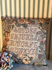 Mini coussin tapisserie d'occasion  France