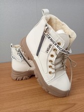 Chaussures randonnée femmes d'occasion  Yzeures-sur-Creuse