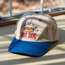 Usado, Chapéu bordado de dois tons Bad Day To Be a Hot Dog, 4 de julho comprar usado  Enviando para Brazil