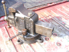 Early Reed No. Maca de banco giratória 403-1/2 mandíbula giratória SJ EUA comprar usado Early Reed No. Maca de banco giratória 403-1/2 mandíbula giratória SJ EUA comprar usado  Enviando para Brazil