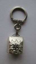Vintage augis keychain d'occasion  Expédié en Belgium