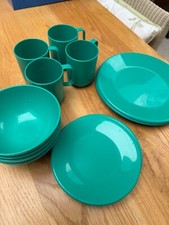 Picnic dinner plates for sale  AYLESBURY