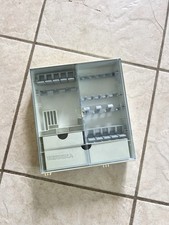 BERNINA Stand Up Roupeiro Barbie Acessório Acessórios Caixa Estojo de Armazenamento / Costura comprar usado  Enviando para Brazil