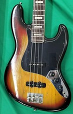 BAIXO JAZZ FENDER 76' comprar usado BAIXO JAZZ FENDER 76' comprar usado  Enviando para Brazil