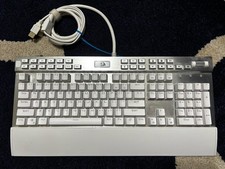 Teclado mecânico para jogos YAMA K550W RGB com fio branco prata LED cromado USB comprar usado  Enviando para Brazil