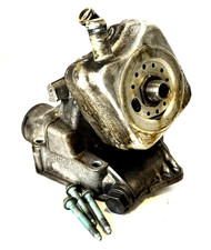 2002-2005 VW 1.8T A4 B6 04G CARCAÇA DO FILTRO DE ÓLEO DO MOTOR COM PARAFUSOS USADOS FABRICANTE DE EQUIPAMENTO ORIGINAL comprar usado  Enviando para Brazil