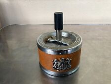 Ancien cendrier bouton d'occasion  Prissé