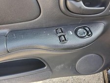 Interruptores frontais de janela/espelho para driver LH com acabamento 2000-2005 Dodge Neon, usado comprar usado  Enviando para Brazil