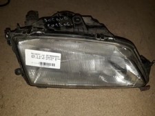 301 phare droit d'occasion 301 phare droit d'occasion  Beaumont