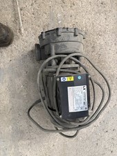 200 hot tub for sale  REDDITCH