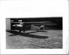 Foto antiga encontrada de avião monoplano hangar campo grama Taylorcraft 2 x 2,5" comprar usado  Enviando para Brazil