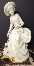 Scultura porcellana biscuit usato  Salerno