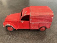 Dinky toys fourgonnette d'occasion  Génissieux