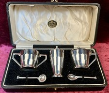 Lovely cased solid for sale  CARDIFF