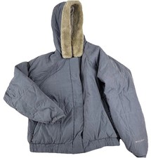 Jaqueta Woolrich Feminina Média Profunda Opala Cinza Com Capuz Forrada de Pele Sintética Casaco de Inverno comprar usado Jaqueta Woolrich Feminina Média Profunda Opala Cinza Com Capuz Forrada de Pele Sintética Casaco de Inverno comprar usado  Enviando para Brazil