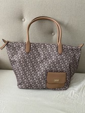 DKNY torba na ramię z odpinanymi monetami torebka  na sprzedaż  Wysyłka do Poland