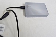 Usado, HD Externo WD 1TB Silver My Passport Ultra Metal Edition comprar usado  Enviando para Brazil
