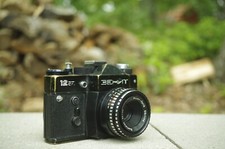 Usado, Zenit 12XP USADO? Câmera de Filme 35mm SLR com 50mm f2.8 Domiplan M42 - LEIA comprar usado  Enviando para Brazil