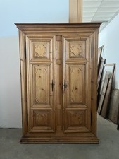 Armadio stipo rustico usato Armadio stipo rustico usato  Vicoforte