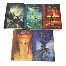 livros percy jackson comprar usado  Enviando para Brazil