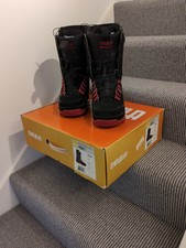 Thirtytwo prion snowboarding for sale  MACCLESFIELD