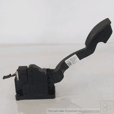 55702020 pedale acceleratore usato  Italia