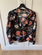 Tigha bluse blumen gebraucht kaufen  Stuttgart