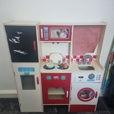Kids play set for sale  HORSHAM