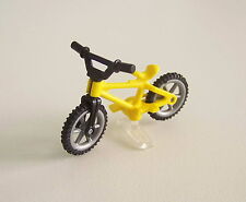Playmobil children yellow d'occasion  Expédié en Belgium