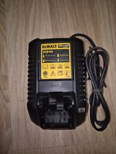 Dewalt dcb100 ladegerät gebraucht kaufen  Frankfurt am Main
