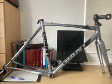 Giant tcx medium for sale  EDINBURGH