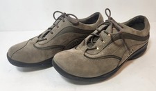 Clarks motion suede for sale  Slaughters