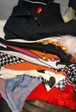 Lot pieces women for sale  San Luis