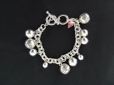 Guess bracelet pendeloques d'occasion  La Roche-sur-Yon