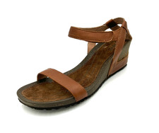 Teva women cabrillo for sale  Aurora