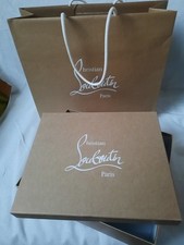 Boite louboutin 30.5x25.5x10.5 d'occasion  Rebais