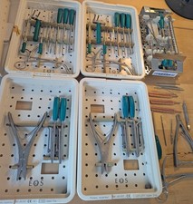 Lot instruments chirurgie d'occasion  Paris V