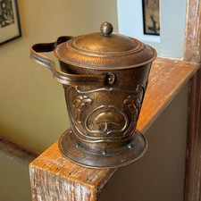 LINDA CAIXA DE ARMAZENAMENTO ANTIGA DE BARRIL DE BISCOITO DE ÁRVORE DE COBRE ARTES E OFÍCIOS comprar usado  Enviando para Brazil