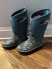 Guc bogs youth for sale  Chicago